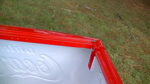 Coca Cola  Westinghouse WD5 cooler after soda blasting and paint смотреть онлайн