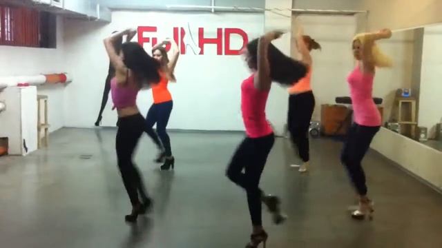 Урок GoGo в Full HD Dance StudioДнепр