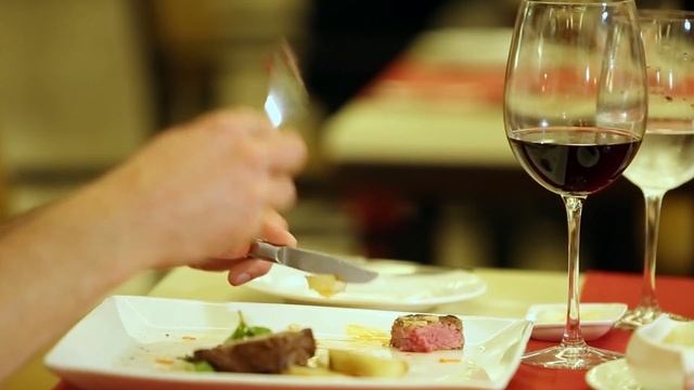 Trident, Agra смотреть онлайн