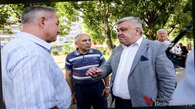 Валерий Зотов встретился с запорожцами на благотворительной акции смотреть онлайн