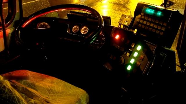 (Звуки из прошлого) Ikarus 250 смотреть онлайн