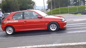 Nissan GTR a dersini veren peugeot 306 turbo