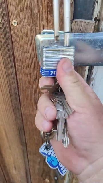 Unlocking a locked lock. смотреть онлайн