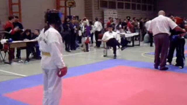 Andreea Ghimis (SABAKY) vs Tamara (SINCRON).avi смотреть онлайн