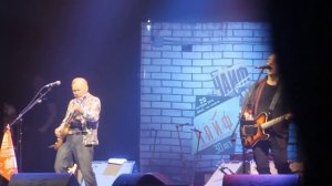 Чайф а не спеши закрыть нам глаза