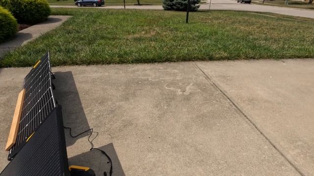 BEST of BOTH Worlds: BougeRV 130w Foldable Solar Panel смотреть онлайн