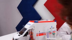 Видео с куклами - Сказочный Патруль у доктора Алёнки!- Спасаем игрушки в видео для девочек