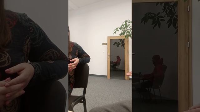 MaxPower- Вроцлав.Фирма по трудоустройству. Людмила помогает мне найти роботу. смотреть онлайн