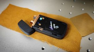 Лазерная гравировка зажигалки и просто и сложно одновременно