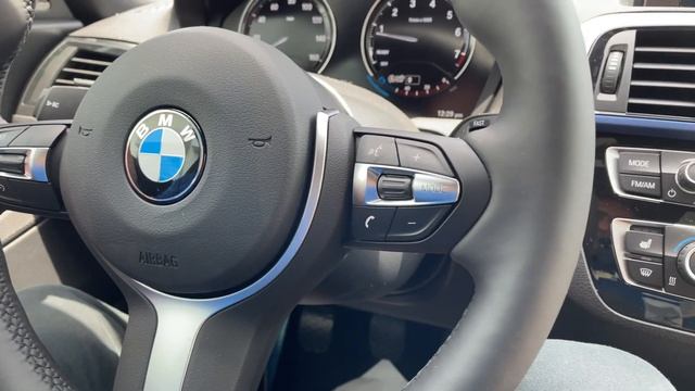 Tour the 2021 230i in Estoril Blue | 4K смотреть онлайн