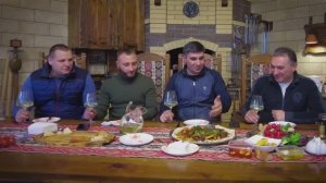 БАРАНЬИ ГОЛОВЫ на ВЕРТЕЛЕ | РОЖКИ да НОЖКИ в АФГАНСКОМ казане