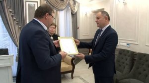 Вручение сертификата на проживание