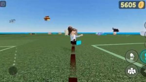 1 часть как в роблоксе в игре "Летающие вещи и люди" очень сильно кидать людей в космос на телефоне