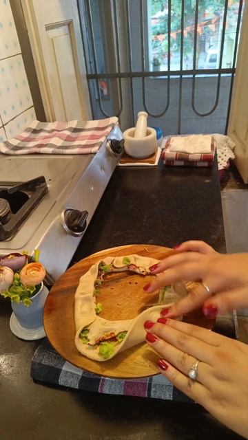 Sumac Powder Paratha | Iranian Powder #youtubeshorts #Paratha смотреть онлайн