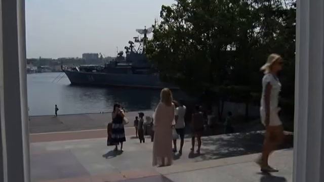 Госдума приняла закон об усиленном контроле за иностранными инвестициями в Крыму смотреть онлайн