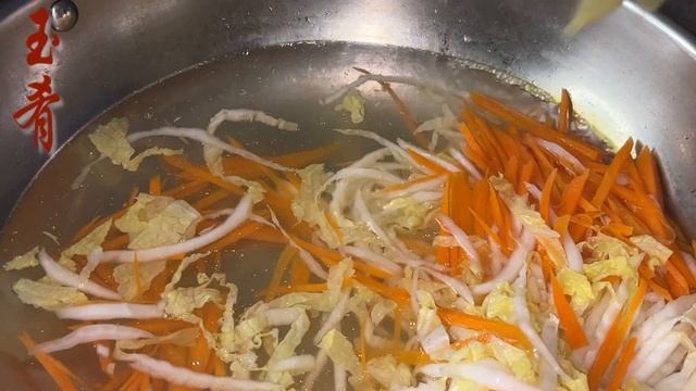 Jellyfish salad 凉拌海蜇皮-It is so tasty and refreshing I cook at least twice a week in the summer.
