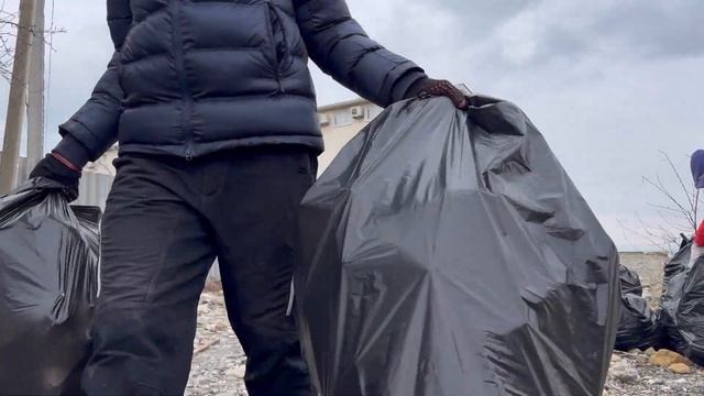 Видео Челленджа проекта "Чистая Земля" Уборка мусора в Лоо смотреть онлайн