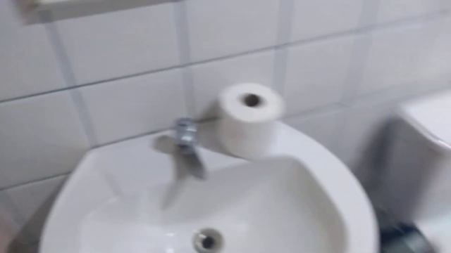 Hospedagem numa chalé. Parte 1. Остановились на ночлег в одном шалаше. Часть 1. смотреть онлайн