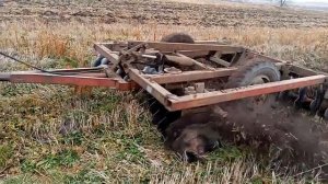 Т-150к + БДТ-3 дискуєм стерню пшениці