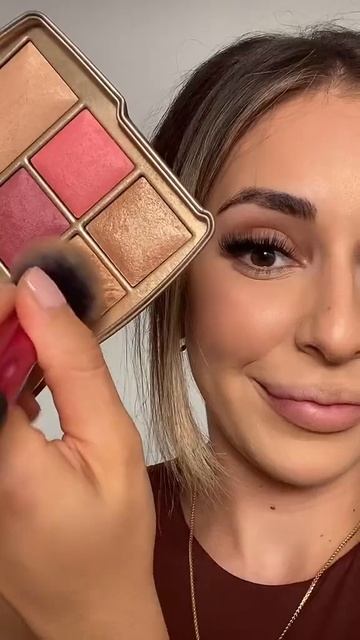 GRWM • Go to makeup routine! DIY Lash Extensions + a flawless dewy base ♡ #grwm #diylashextensions смотреть онлайн