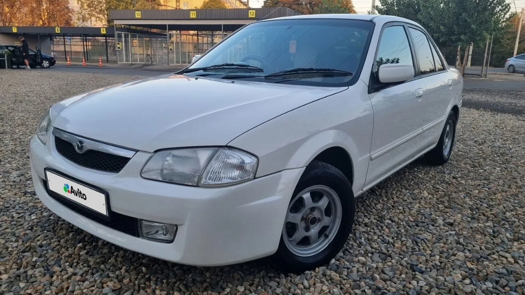 Mazda Familia 2000 1.5 AT смотреть онлайн