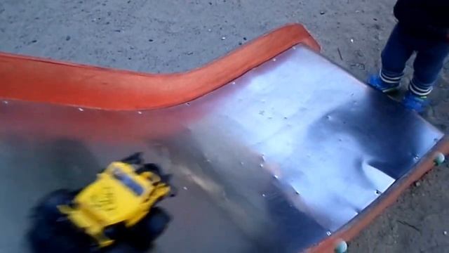 ВЛОГ горка Катаем ДЖИП и Собачку гуляем Gorka Rolls the JEEP and the Dog walk смотреть онлайн