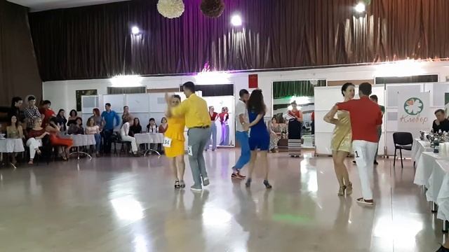 Copa de Oro 2018 - Parejas Salsa Cubana - principiantes (1 заход) смотреть онлайн