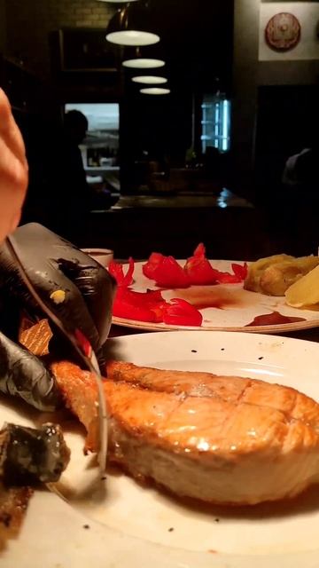 Стейк из Сёмги, шашлык. смотреть онлайн