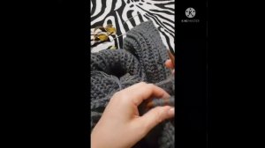 Безрукавка  с капюшоном .вязанный узор "резинка"1х1 ( видео с Ютуба)