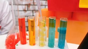 Роботы Трансформеры в больничке. Динобот напал на Мегаклинику!  Оптимус Прайм малыш против Мегатрона