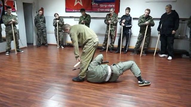 Система Кадочникова - Кувырок назад с предметом в препятствие смотреть онлайн