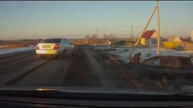 Обычная ситуация на дороге смотреть онлайн