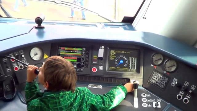 Выставка железнодорожной техники и транспорта EXPO-1520 смотреть онлайн