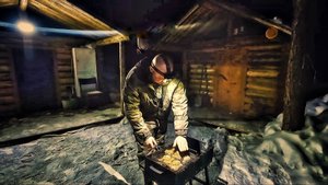 Ночь в Тайге! Парюсь в Таёжной бане. Жарю шашлыки на Лесной Избе. Шикарное Зимовье в Тайге.
