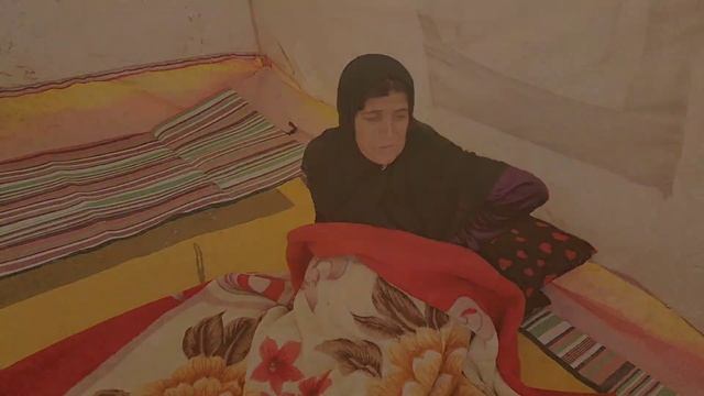 The Miracle of Birth: A Nomadic Mothers Delivery Assisted by Stranger Women