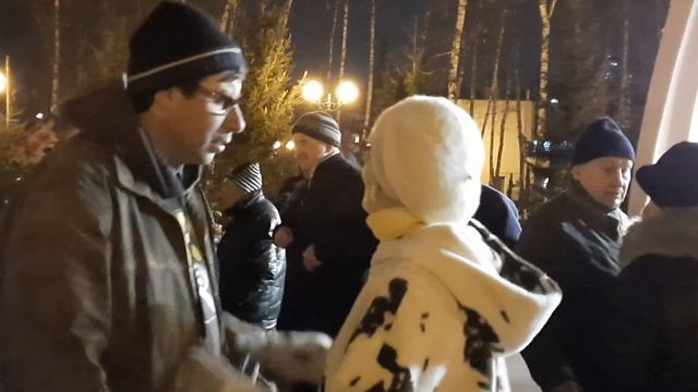 ХАРЬКОВ ТАНЦЫ В ПАРКЕ ГОРЬКОГО смотреть онлайн