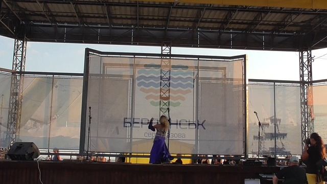 Концерт-подарунок творчих колективів ЦКіД «Софіт» (Часть 5) смотреть онлайн