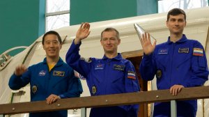 Основной и дублирующие экипажи МКС-73 проходит тренировку перед отправкой на орбиту