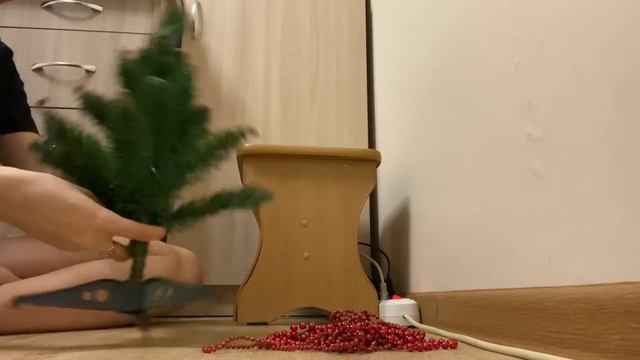 украшение комнаты к новому году. Учеба в выходной. И уборка. Влог. смотреть онлайн