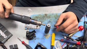 Разбираем личинку двери Mercedes w164