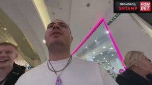 АНАР ГУЛЯЕТ В ТЦ С КАТЕЙ ЕКАТЗЕ - anarabdullaev, Ekatze007