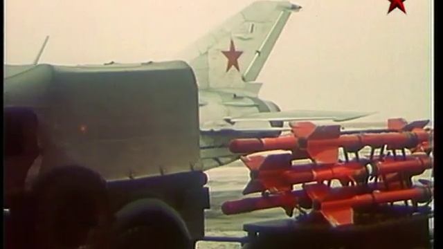 Автомобили в погонах - Фильм 4 смотреть онлайн