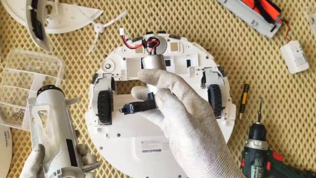 Не крутится основная щетка Vacuum 2 Lite Xiaomi Robot. Ошибка основной щетки робота-пылесоса. смотреть онлайн