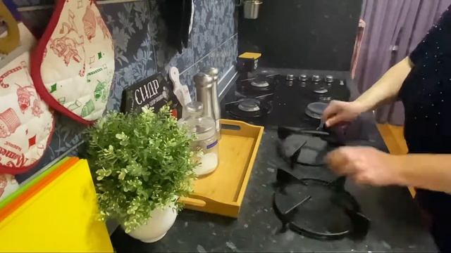 Мои будни/Не могла уснуть пока не навела порядок на кухне 🙈/Тестирую пэды от Elizavecca смотреть онлайн