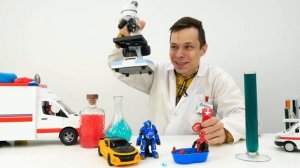 Человек Паук без паутины! Бамблби и Монкарт в Мегаклинике! Видео про игрушки и игры в больницу!