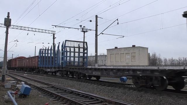 Тепловоз 2ТЭ116у-0019 с грузовым смотреть онлайн