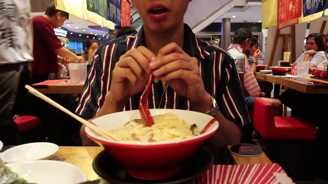 MUKBANG : RAMENAGI FOOD REVIEW for the first time! Saraaap! | Raven DG смотреть онлайн