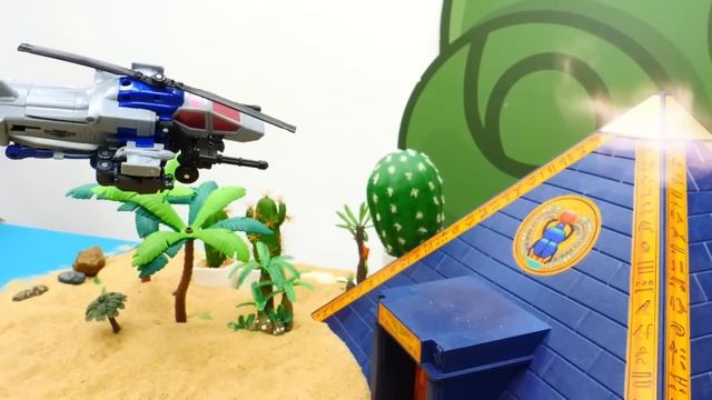 Той Мастер оглушает десептиконов музыкой и Веном vs Человек Паук — Супергерои в видео для мальчиков смотреть онлайн