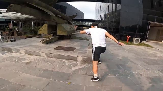 LATE FOR TOILET | Parkour POV Escape From Toilet Security | Đi Tìm Toilet смотреть онлайн