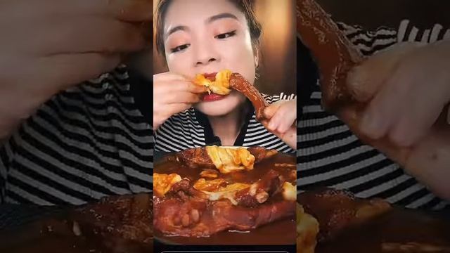 #shorts Ответ пользователю @vika_may1500 #сыр #курица #жирнаяеда #асмр смотреть онлайн